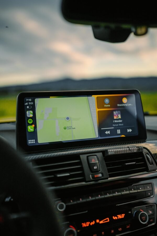 Apple Carplay & Android Auto Display Screen Upgrade - BMW F10 M5 & 5 Series - Image 4