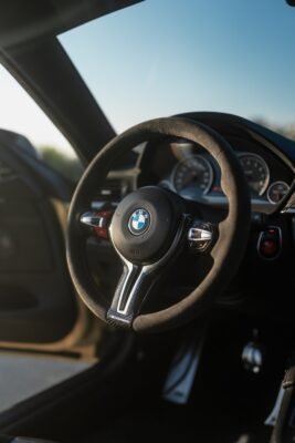 CS Style Steering Wheel - BMW F Chassis