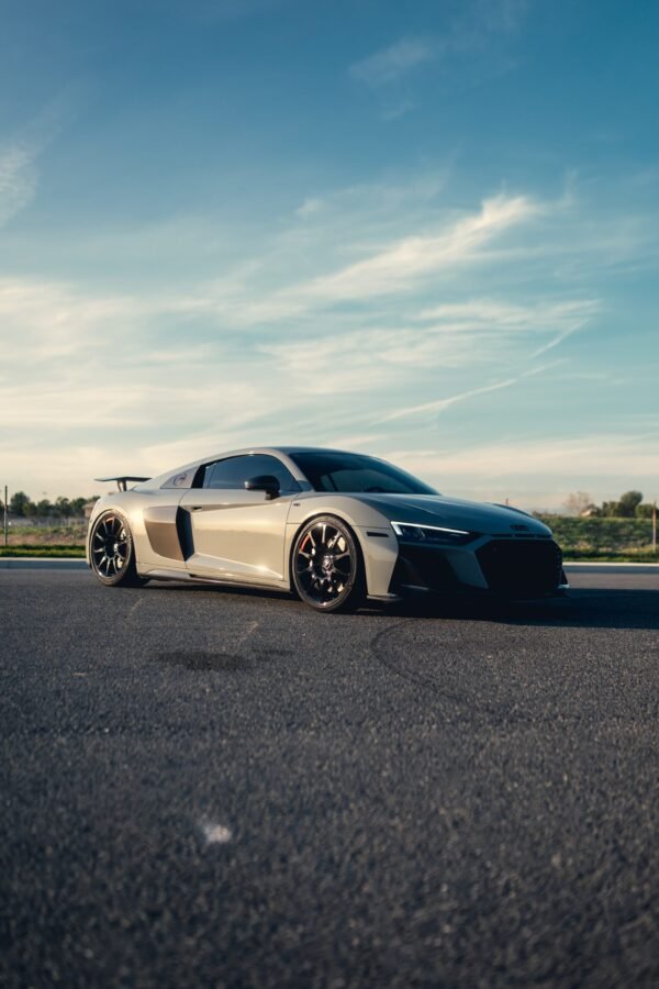 Capristo Style Carbon Fiber Front Lip - Audi R8 V10 Gen 2 Facelift - Image 3