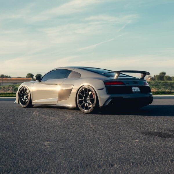 V Style Carbon Fiber Wing - Audi R8 V10 Gen 2 - Image 3