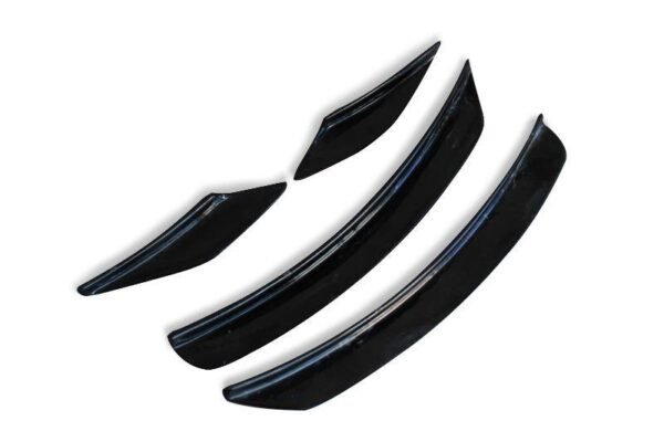 Carbon Fiber Wheel Arch Trim Cover - Mercedes Benz W204 C-Class - Image 4