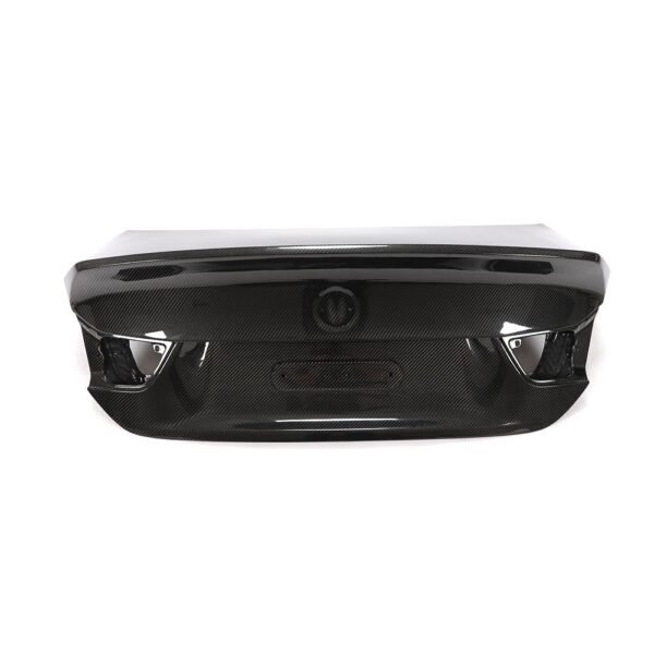 LW Style Carbon Fiber Duckbill Trunk - BMW F82 M4 - Image 24