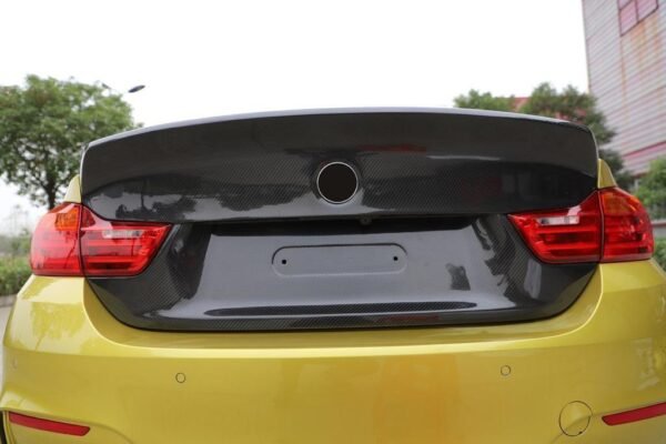 LW Style Carbon Fiber Duckbill Trunk - BMW F82 M4 - Image 5