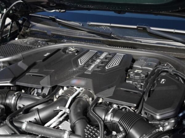 OEM Style Carbon Fiber Engine Cover - BMW F90 M5 & F91 / F92 / F93 M8 - Image 5