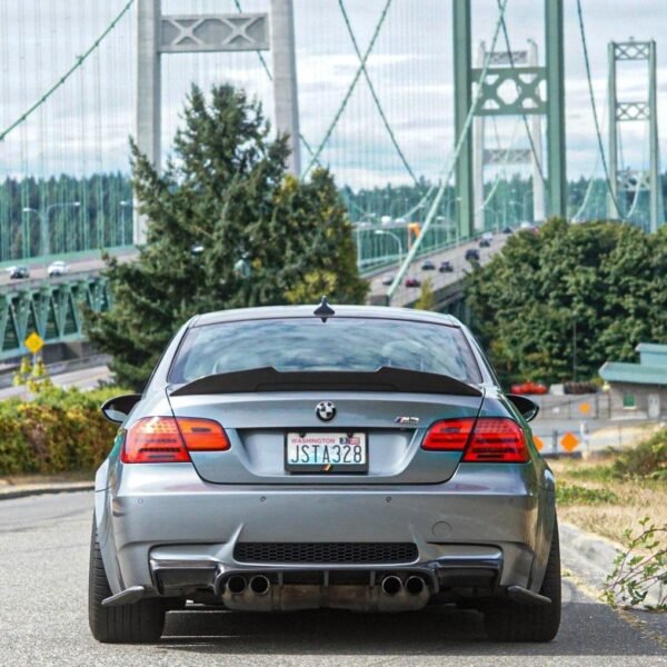 PSM Style High Kick Carbon Fiber Trunk Spoiler - BMW E90 / E92 / E93 M3 & 3 Series - Image 5
