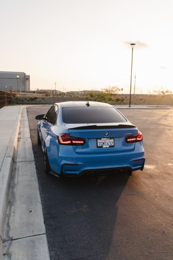PSM Style High Kick Carbon Fiber Trunk Spoiler - BMW F80 M3 & F30 3 Series - Image 4