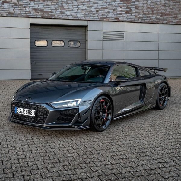 Performance Style Carbon Fiber Front Canards - Audi R8 V10 Gen 2 Facelift - Image 4