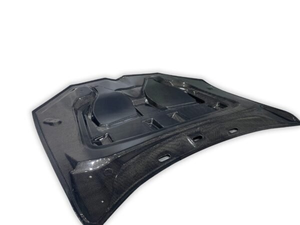TC Style Carbon Fiber Body Kit - Lamborghini Urus - Image 23