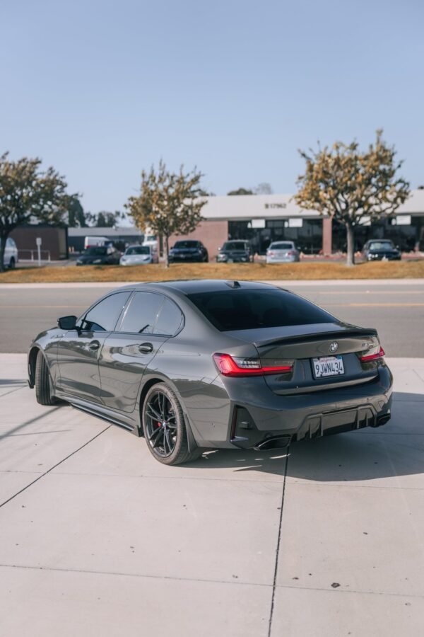 TK Style Carbon Fiber Side Skirts - BMW G20 3 Series - Image 5