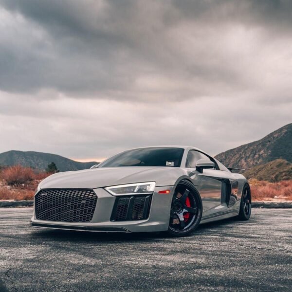 V Style Carbon Fiber Front Lip - Audi R8 V10 Gen 2 - Image 2